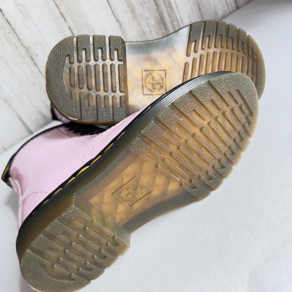 Girl's Grade School 1460 “Pale Pink” Patent Combat Boots Size 8 - Picture 15 of 16